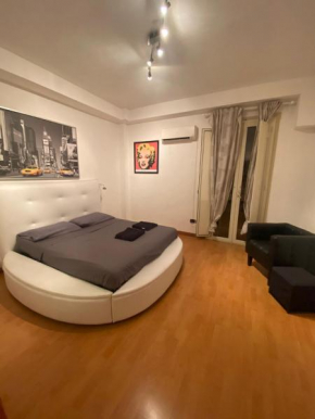 Dada Apartment